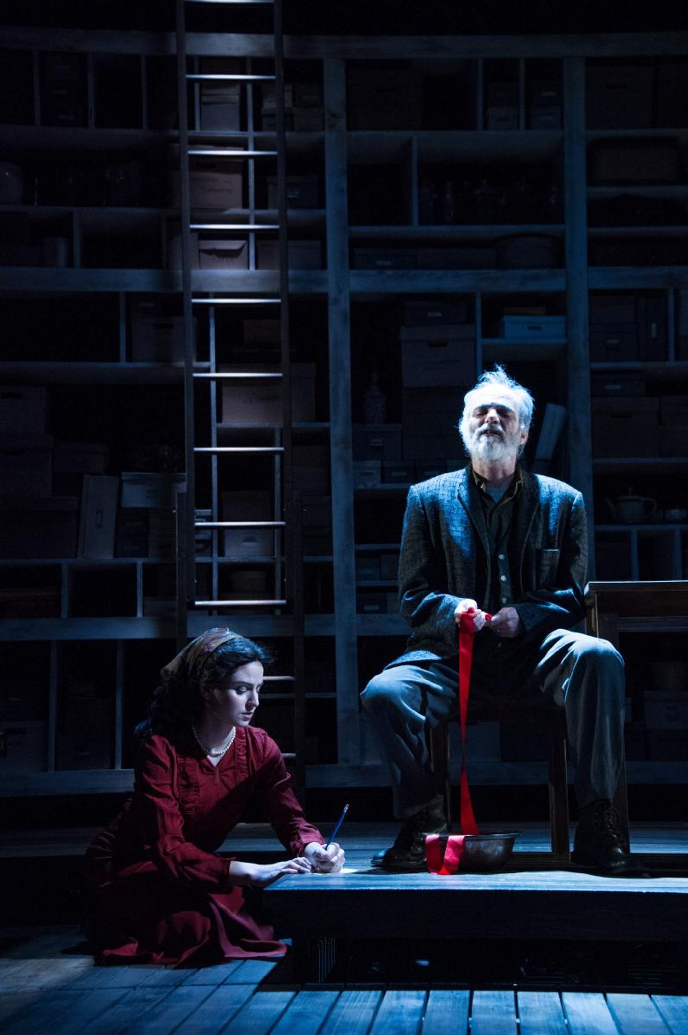 Review: EVERYTHING IS ILLUMINATED at Theatre J  Image