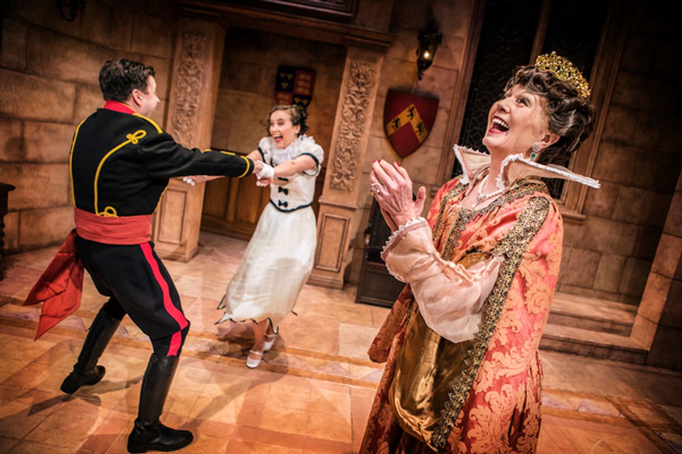 Photo Flash: First Look at the UK Tour of THE CASE OF THE FRIGHTENED LADY  Image