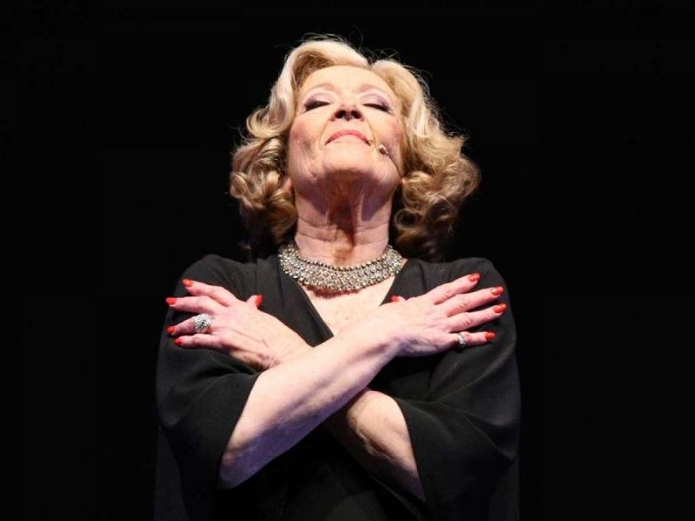 Review: SIMONE - O MUSICAL at Casino Estoril - A riveting cast and much more than the 'Desfolhada'  Image