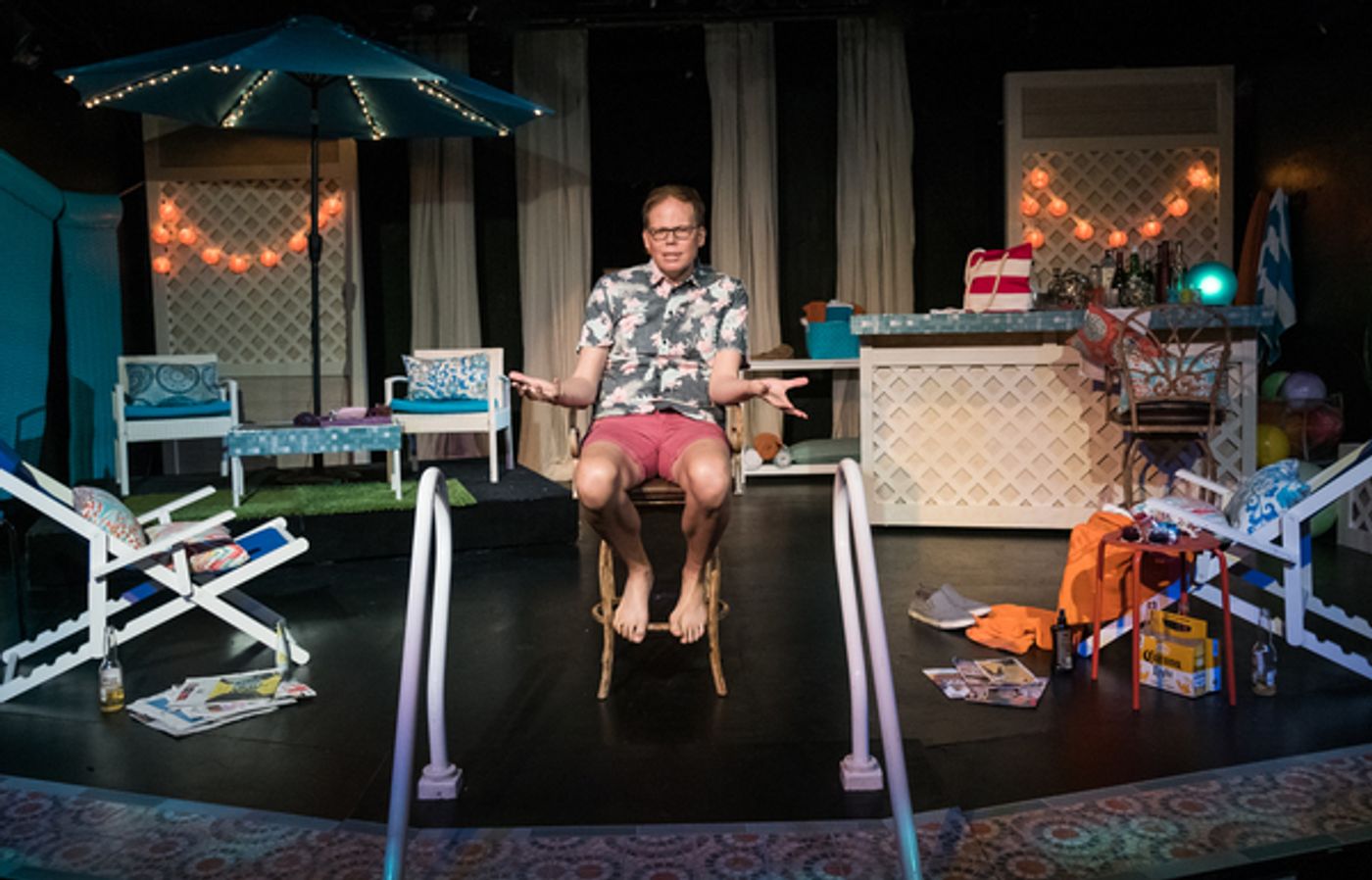 Photo Flash: Jeff Hiller Stars in BRIGHT COLORS AND BOLD PATTERNS  Image