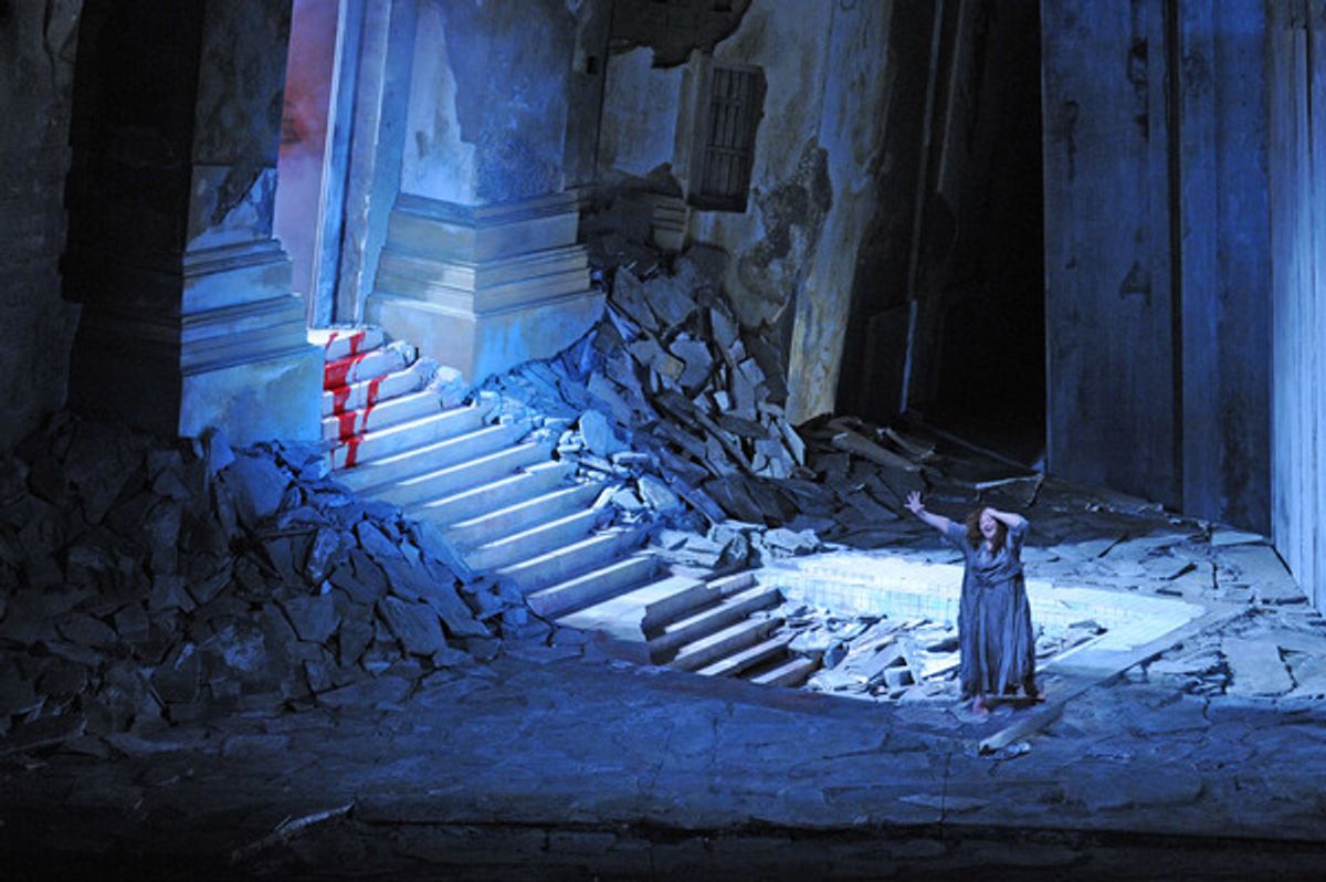 Christine Goerke in Elektra
Photo by Robert Kusel at 