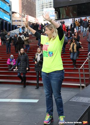 Laura Heywood, aka @BroadwayGirlNYC @ BroadwayWorld Laura Heywood, aka @BroadwayGirlNYC Photo