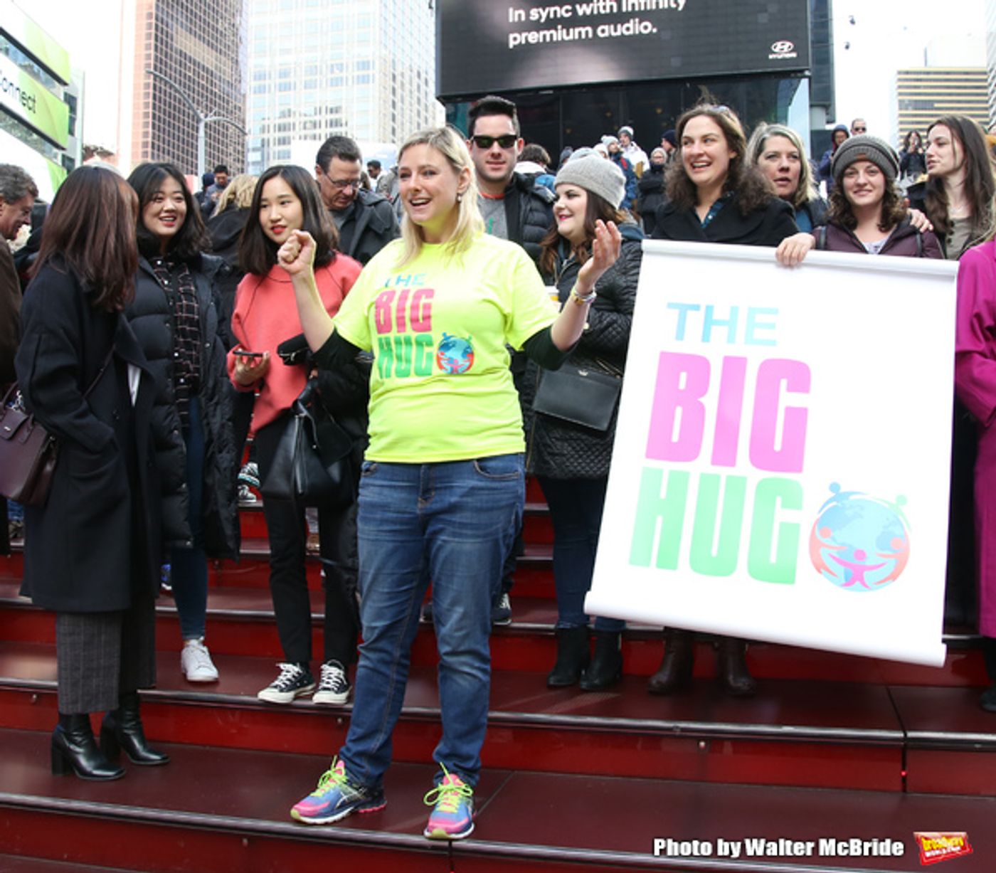 Photo Coverage: Broadway Unites in Times Square for Big Hug Day  Image