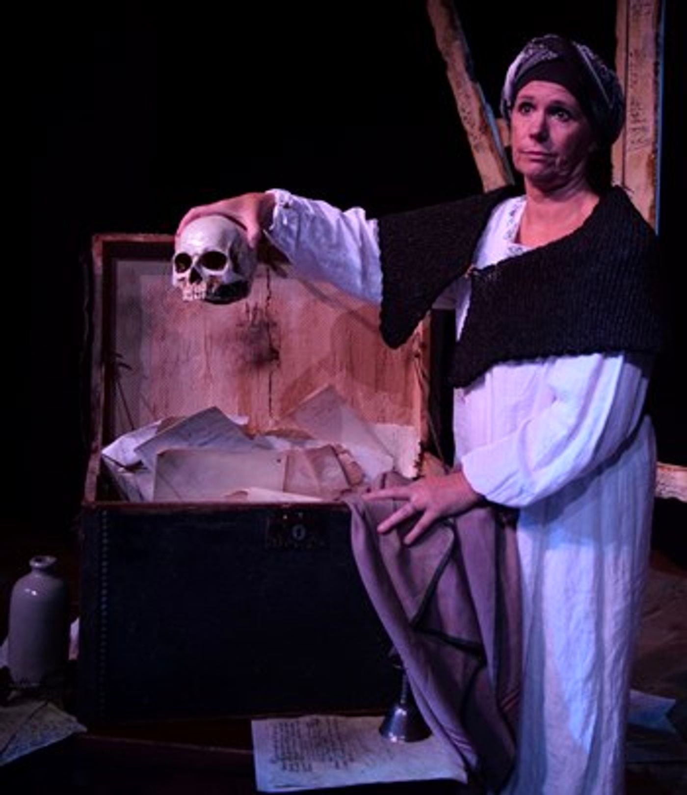 Review: Whitchurch Examines Marriage in Shakespeare his wife and the dog  Image