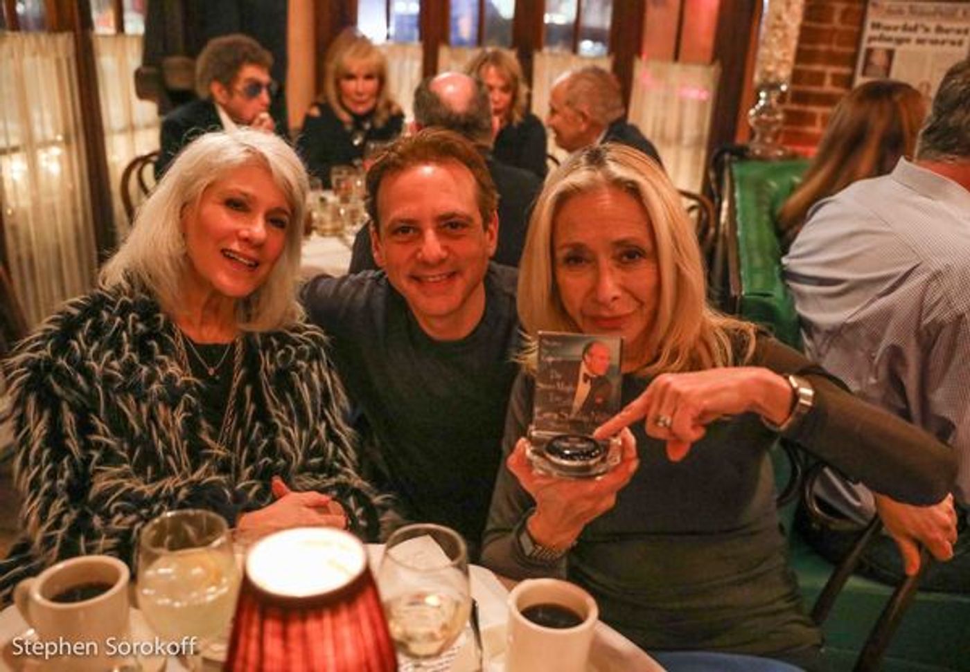 Photo Coverage: Steven Maglio 'Having A Good Time' at the Beach Cafe  Image