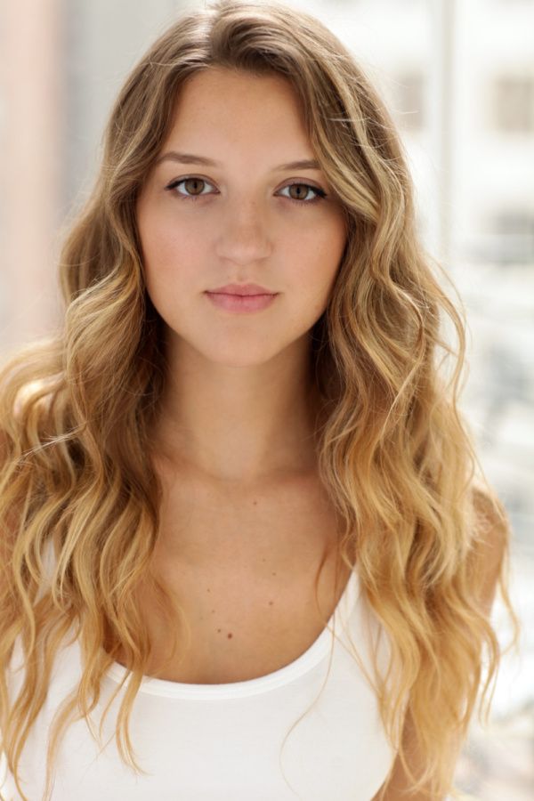 Photo Flash: Meet the Young Vibrant Cast of WHAT I LEFT BEHIND at the Hudson Guild  Image