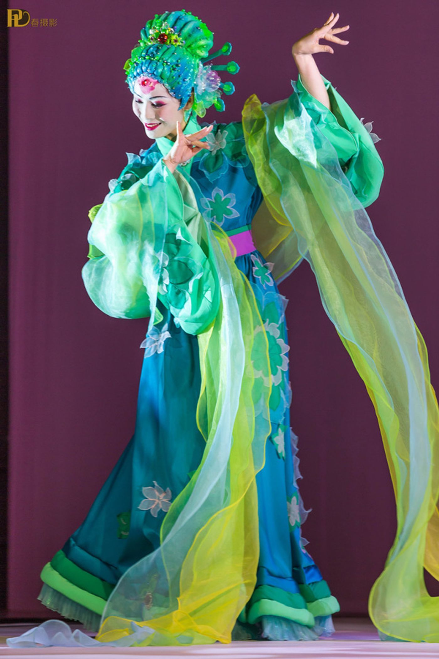 Photo Flash: Guangzhou Dramatic Arts Centre presents THE HANDAN DREAM Photo Flash: Guangzhou Dramatic Arts Centre presents THE HANDAN DREAM Image