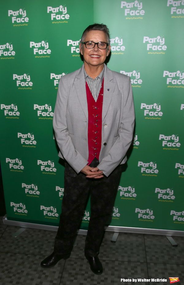 Amanda Bearse  Photo