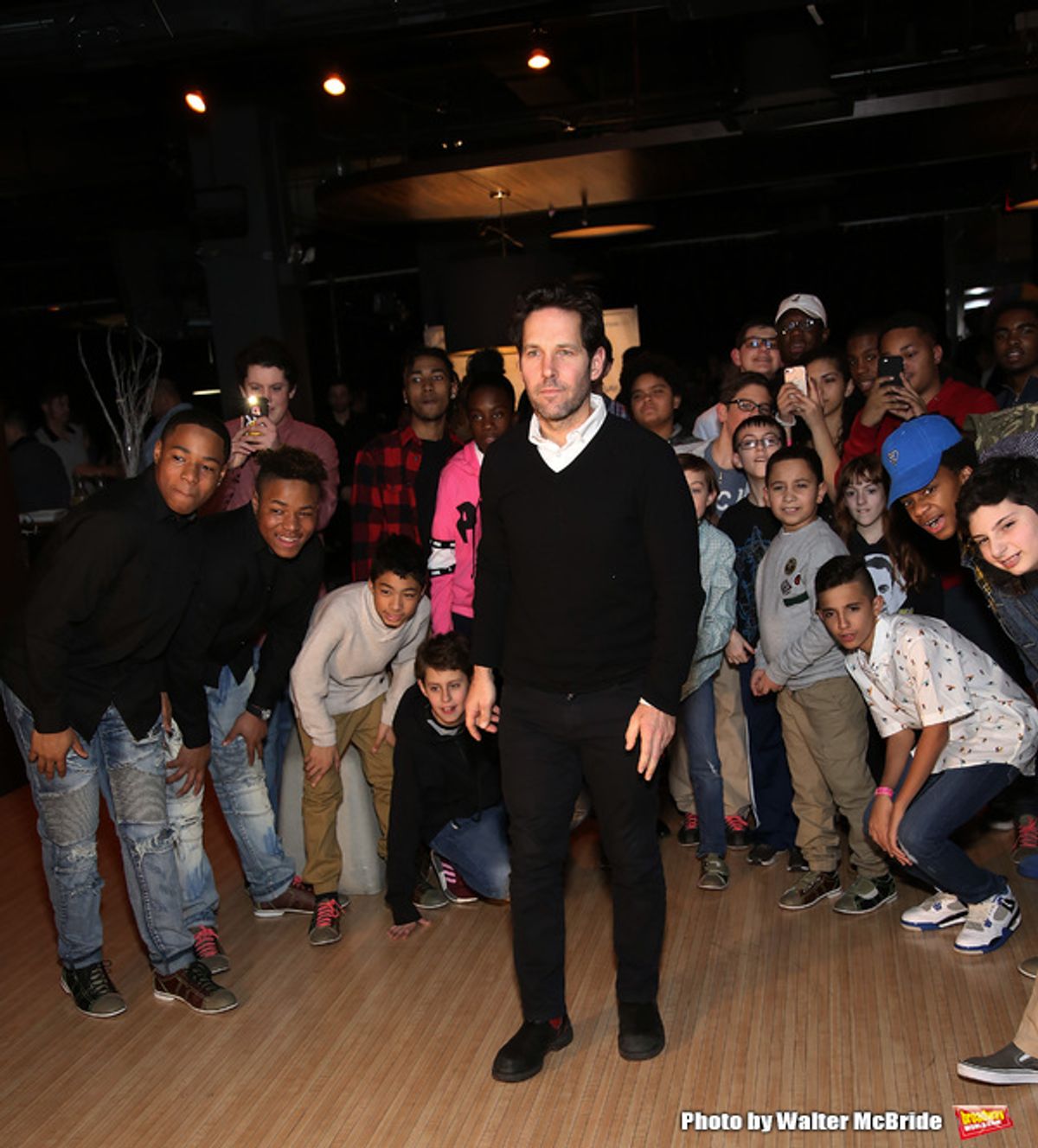 Paul Rudd with (SAY) kids  at 