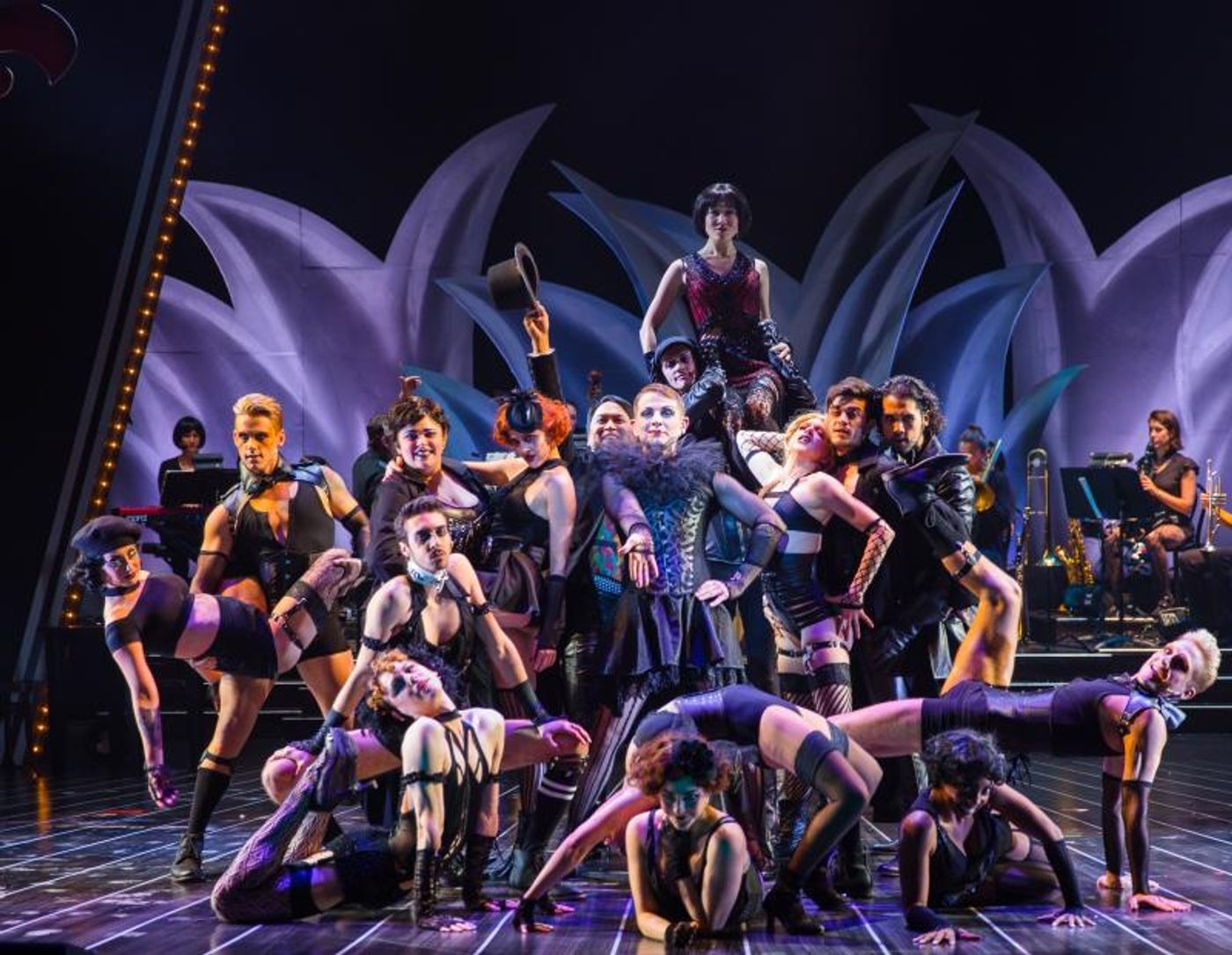 Review: Flashy New Production of CABARET High-Kicks Into La Mirada Theatre  Image