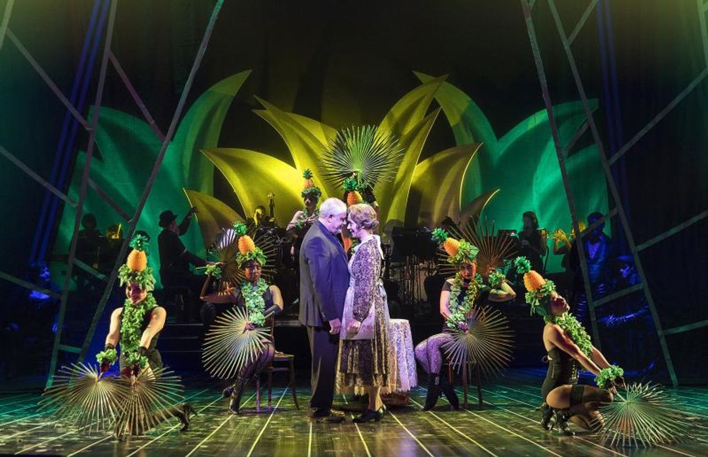 Review: Flashy New Production of CABARET High-Kicks Into La Mirada Theatre  Image