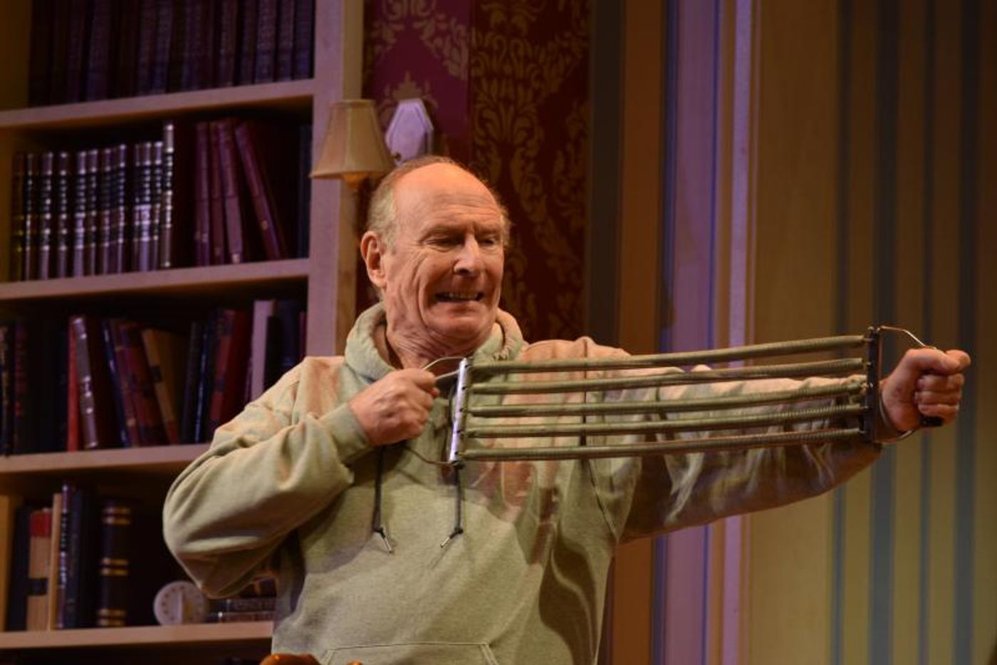 Review: HOW THE OTHER HALF LOVES at Florida Rep is Clever and Comical!  Image