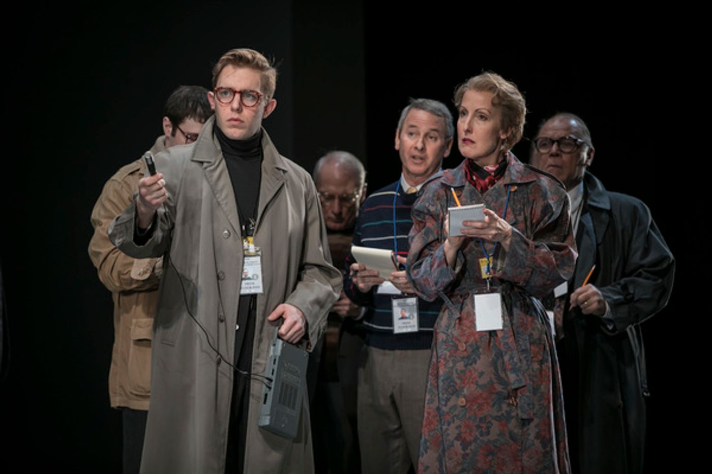 Photo Flash: A First Look at BLIND DATE at Goodman Theatre  Image