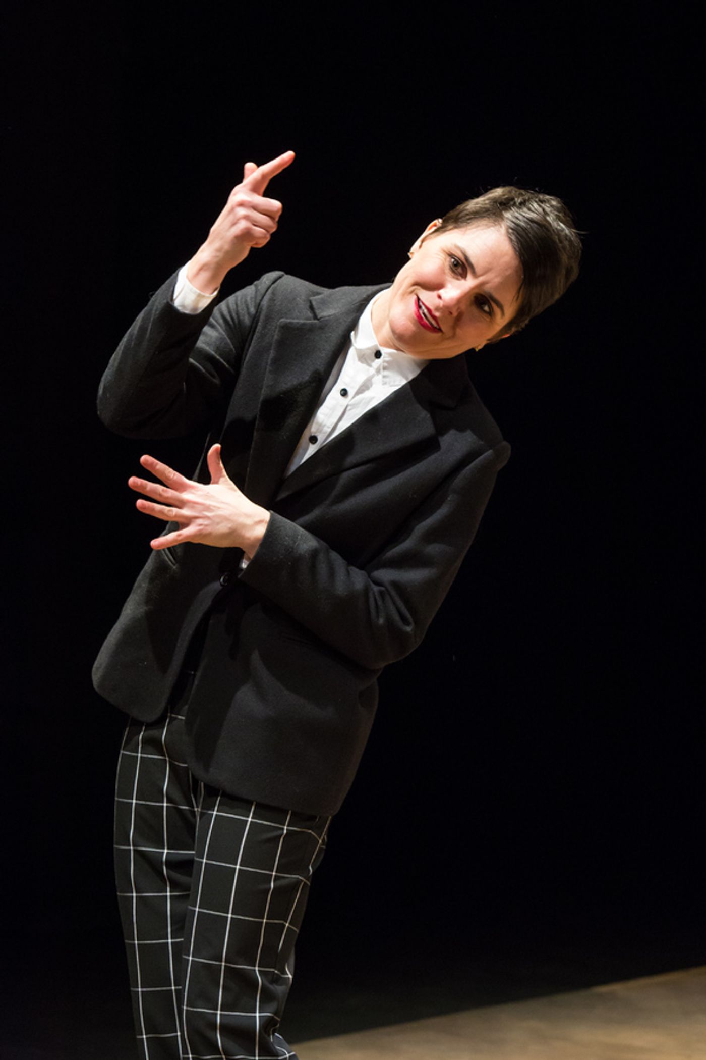 Photo Flash: Profile Theatre Begins 2018-2019 Double Season with 2.5 MINUTE RIDE by Lisa Kron  Image