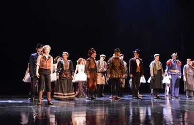 Kara Klein and the Cast of Phantom of The Opera Photo