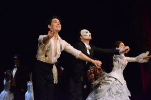 Rodney Ingram, Peter Jöback and Ali Ewoldt @ BroadwayWorld Rodney Ingram, Peter Jöback and Ali Ewoldt Photo