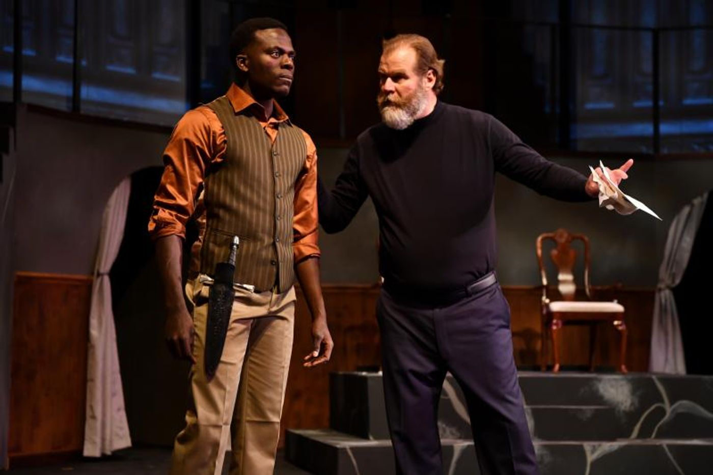 Review: Ashdown, White Lead Compelling HAMLET at Nashville Shakespeare Festival  Image