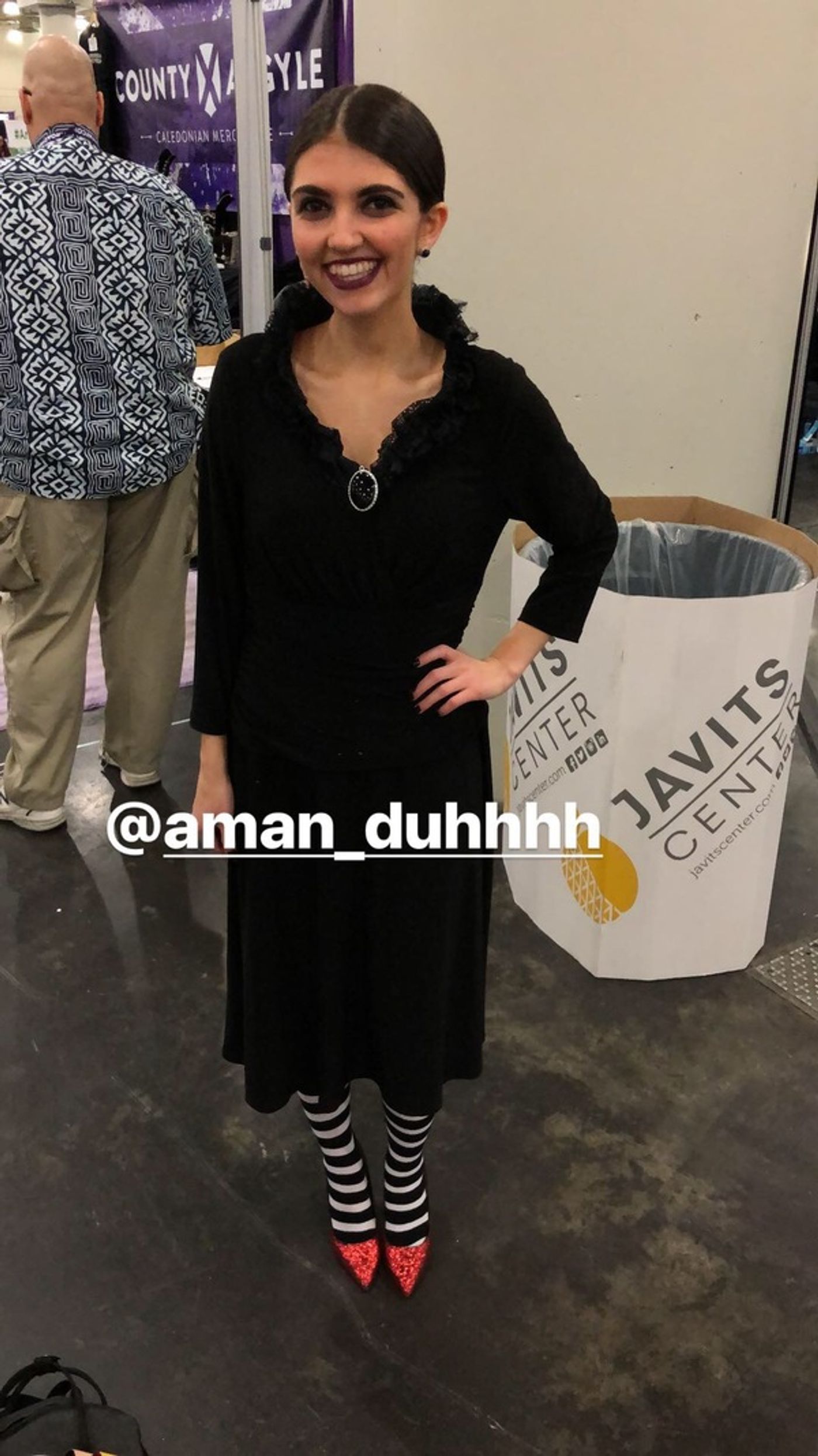 Photo Flash: Broadway's Biggest Fans Get Decked Out in Epic Costumes at BroadwayCon  Image