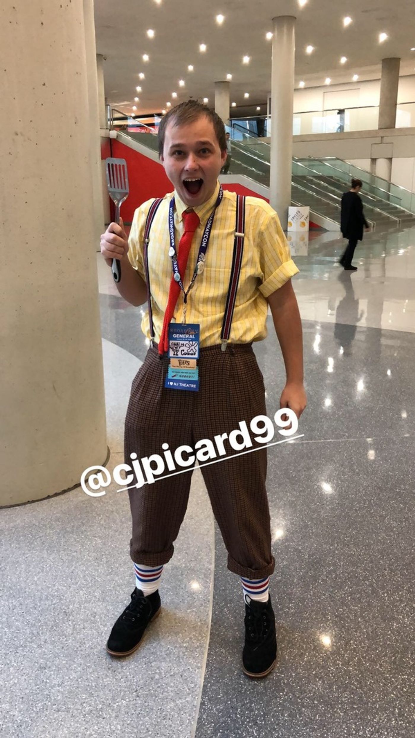 Photo Flash: Broadway's Biggest Fans Get Decked Out in Epic Costumes at BroadwayCon  Image
