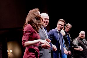 Kelley Curran, Lenny Wolpe, Manoel Feliciano, Paul Slade Smith and Mike Houston @ BroadwayWorld Kelley Curran, Lenny Wolpe, Manoel Feliciano, Paul Slade Smith and Mike Houston Photo