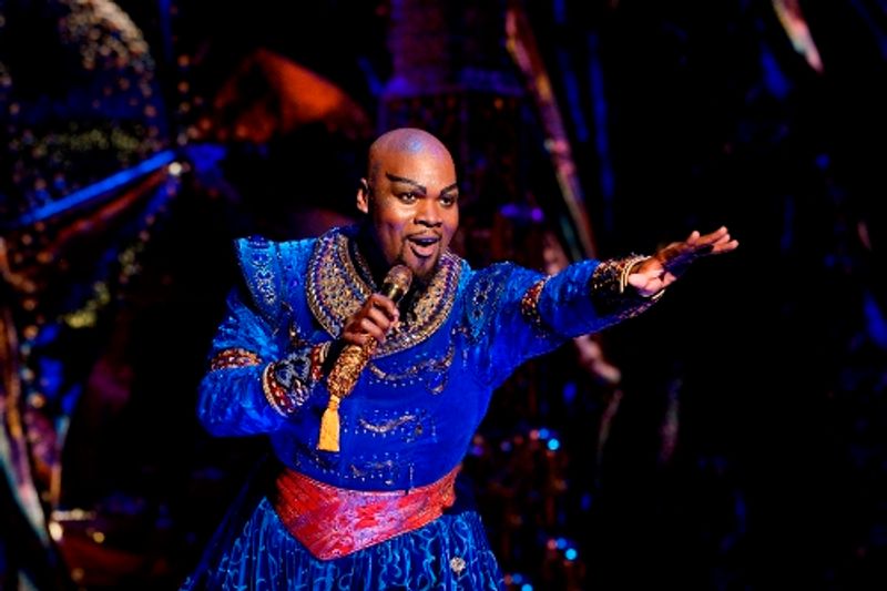 Review: THE HOT LIST! What's Hot on Stage Now Image