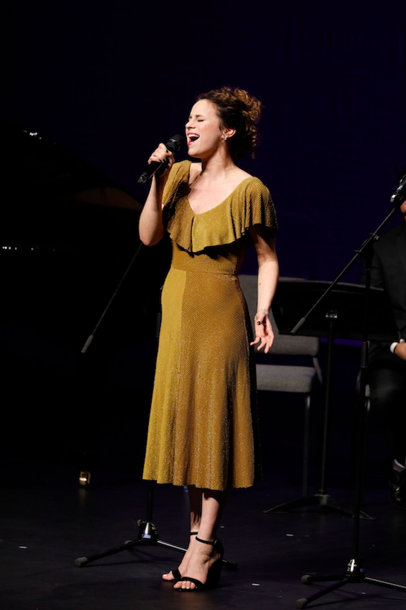 Review: Dove Tales Launches A NIGHT ON BROADWAY at Youth Square in Hong Kong  Image