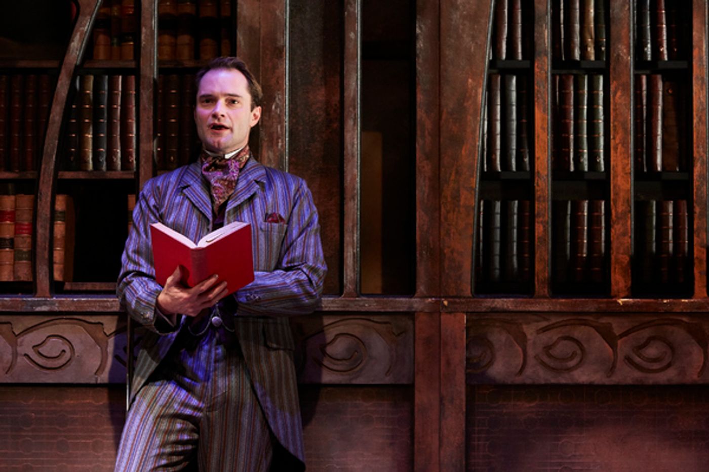 Photo Flash: First Look at Kerry Ellis in the UK Tour of Oscar Wilde's THE IMPORTANCE OF BEING EARNEST  Image