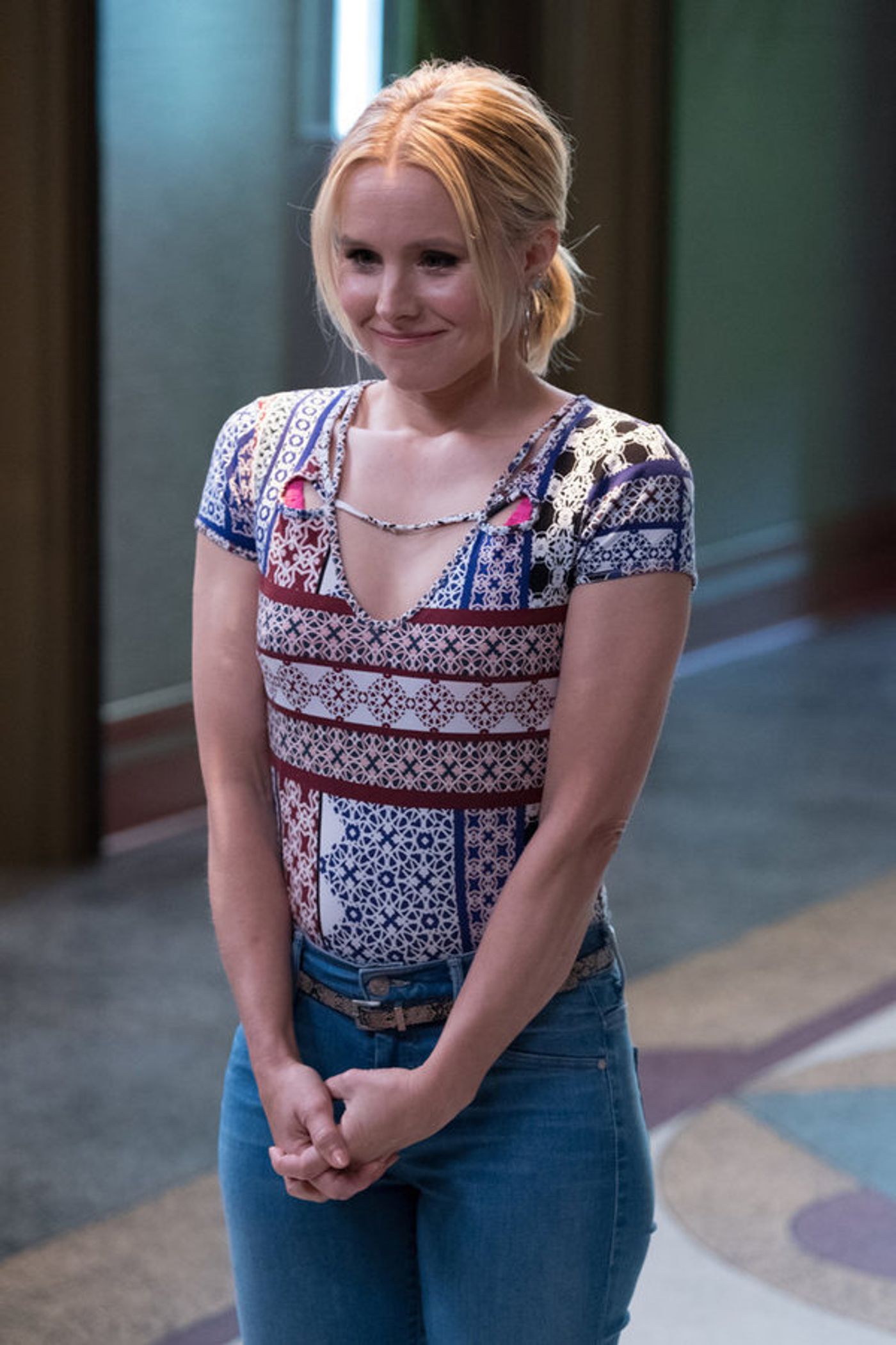 Photo Coverage: Check Out Maya Rudolph and Kristen Bell in THE GOOD PLACE Season One Finale  Image