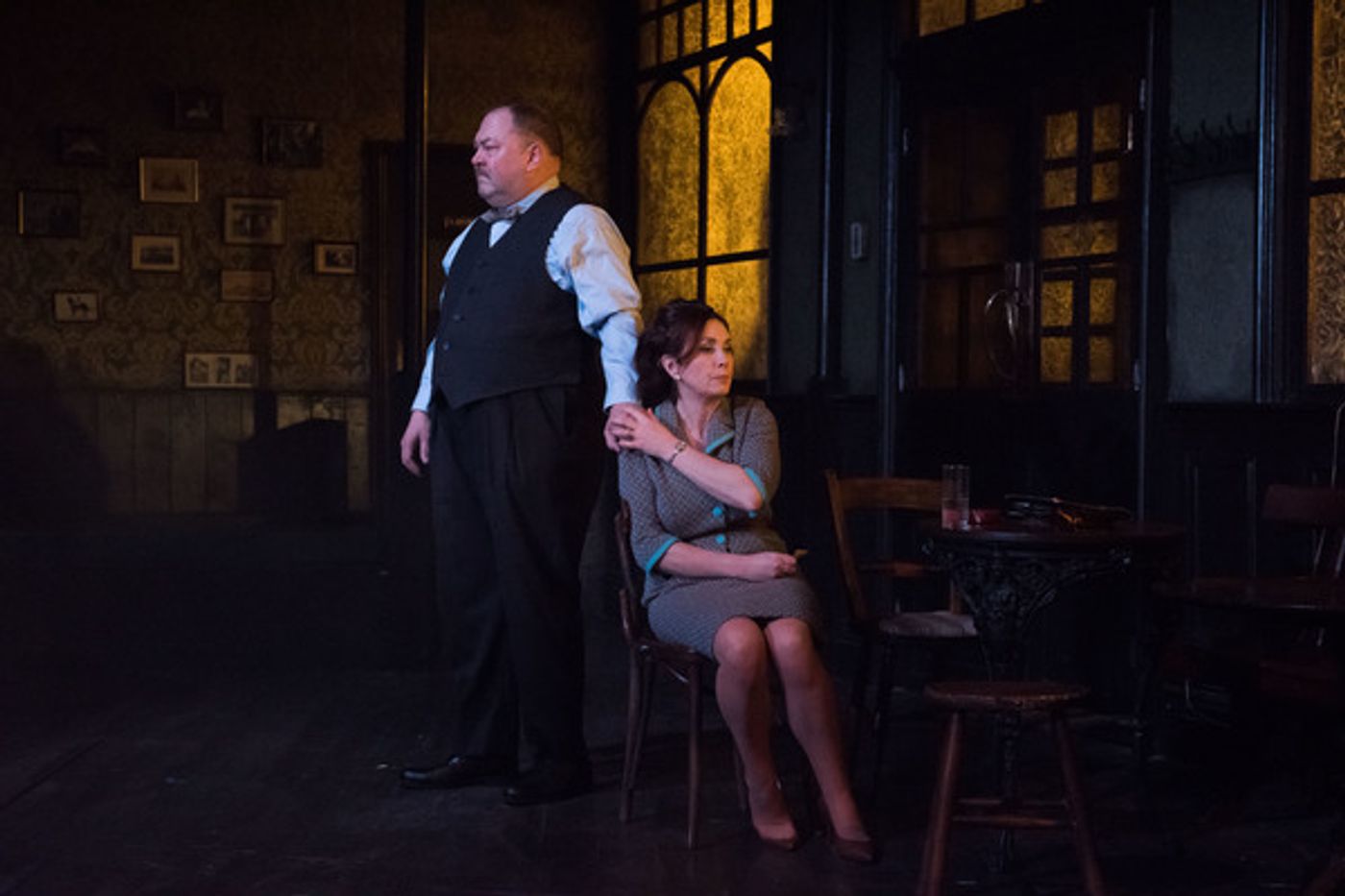 Photo Flash: First Look at Atlantic Theater Co's HANGMEN  Image