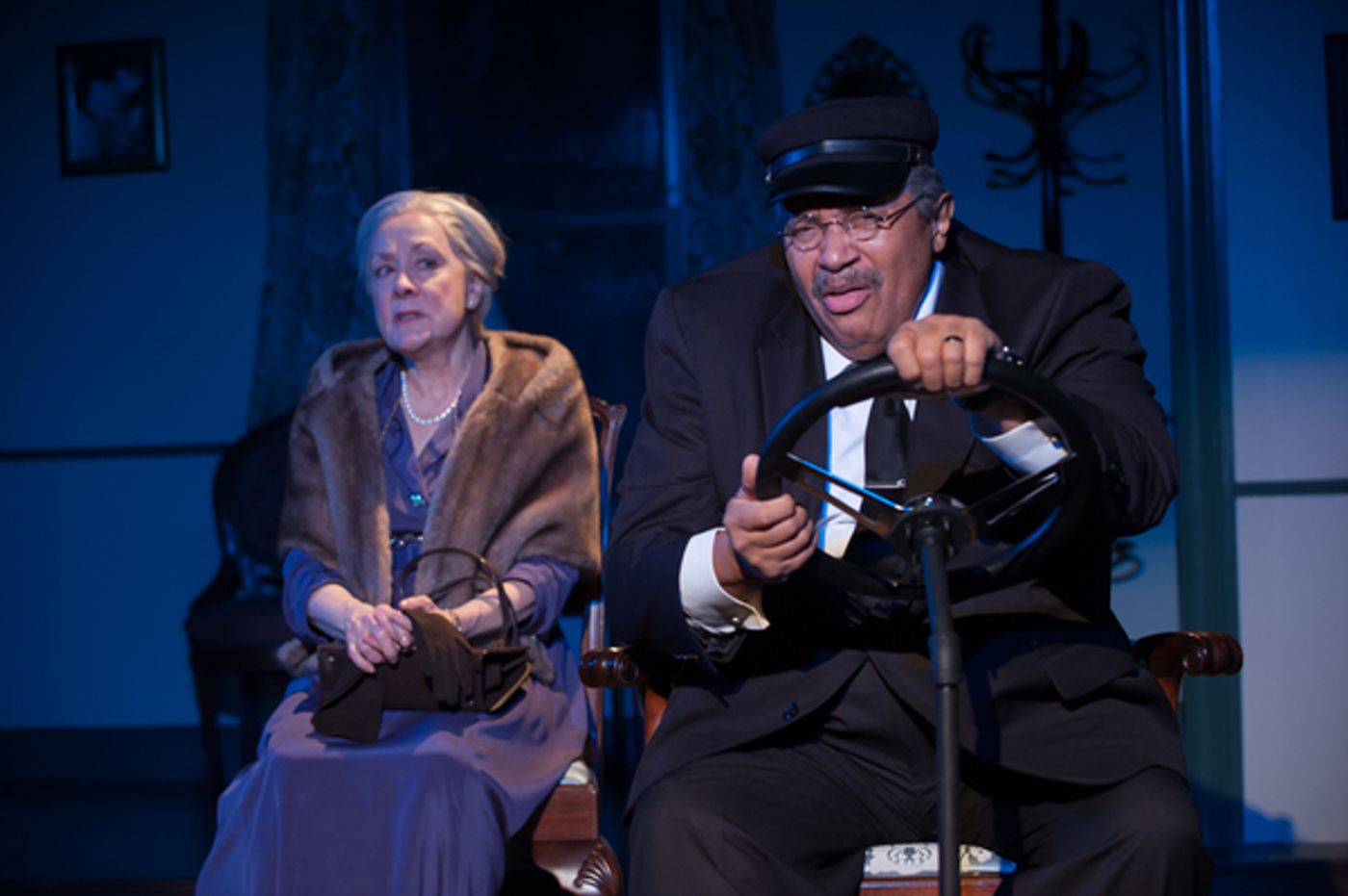 Photo Flash: First Look at Barbara Broughton, Count Stovall, and Matthew Lawler in Mile Square Theatre's DRIVING MISS DAISY Photo Flash: First Look at Barbara Broughton, Count Stovall, and Matthew Lawler in Mile Square Theatre's DRIVING MISS DAISY Image