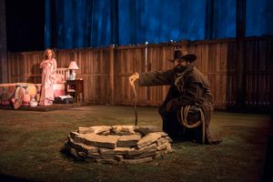 Caroline Neff and Gabriel Ruiz @ BroadwayWorld Caroline Neff and Gabriel Ruiz Photo