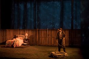 Caroline Neff and Gabriel Ruiz @ BroadwayWorld Caroline Neff and Gabriel Ruiz Photo