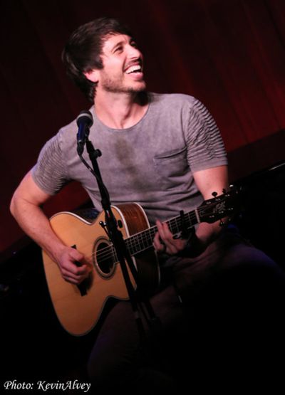 Morgan Evans Photo