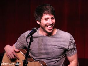 Morgan Evans @ BroadwayWorld Morgan Evans Photo