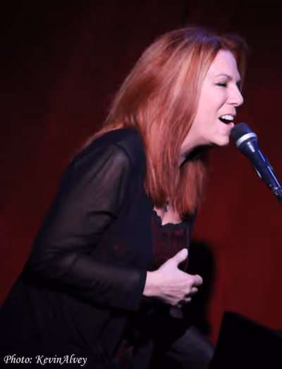 Victoria Shaw Photo
