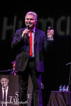 Steve Tyrell @ BroadwayWorld Steve Tyrell Photo