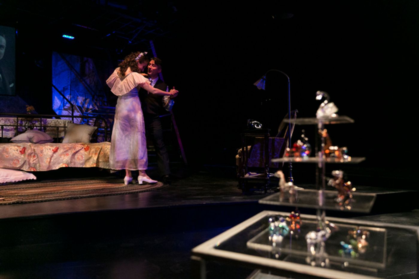Photo Flash: First Look at freeFall Theatre Company's THE GLASS MENAGERIE  Image