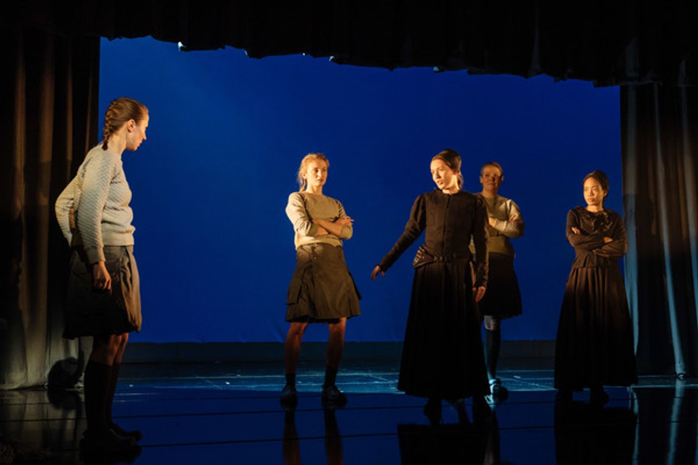 Photo Flash: First Look at THE DIVIDE at The Old Vic  Image