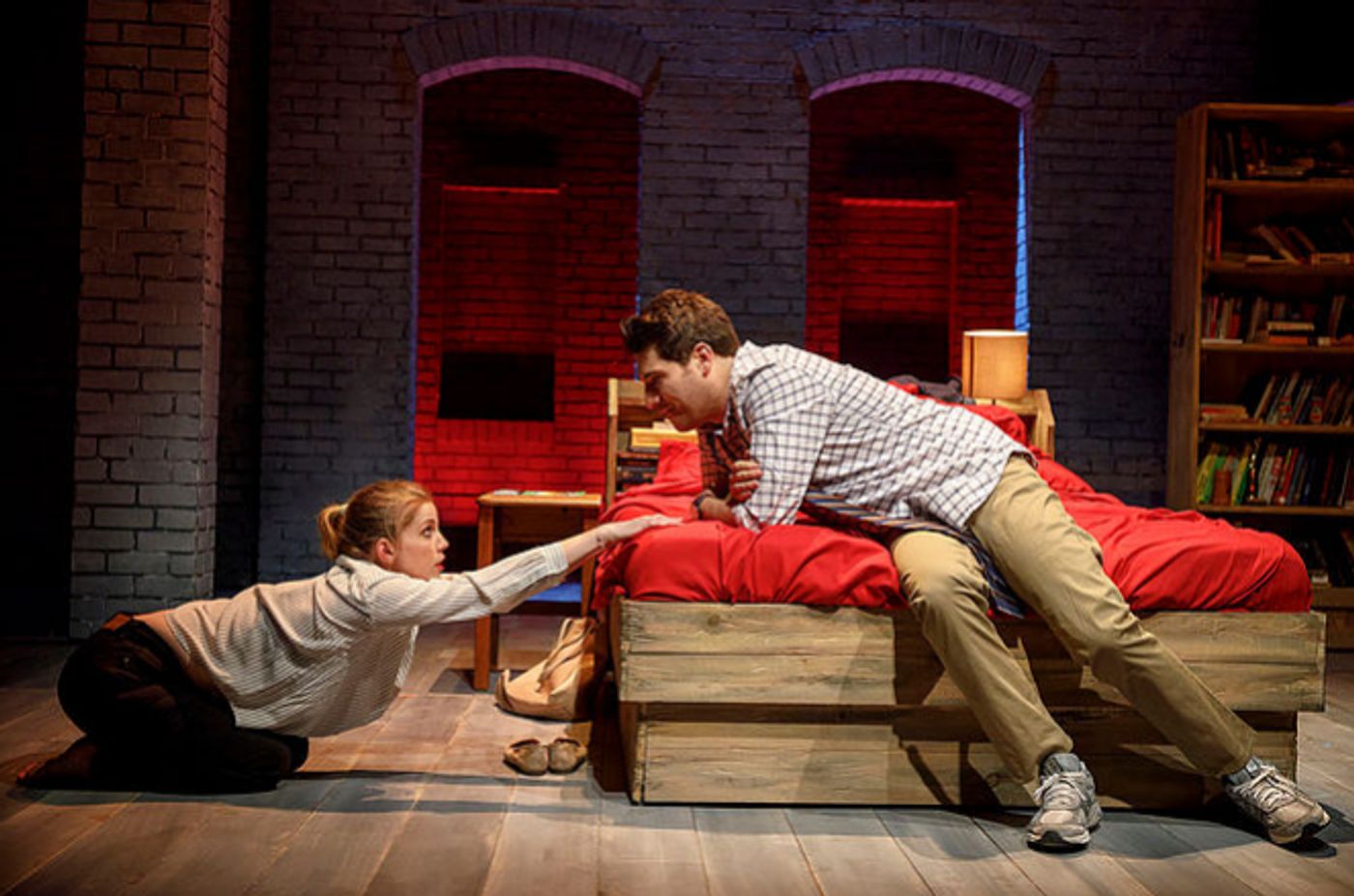 Review:  Anna Chlumsky Paints The Town Red in Greg Pierce's CARDINAL  Image