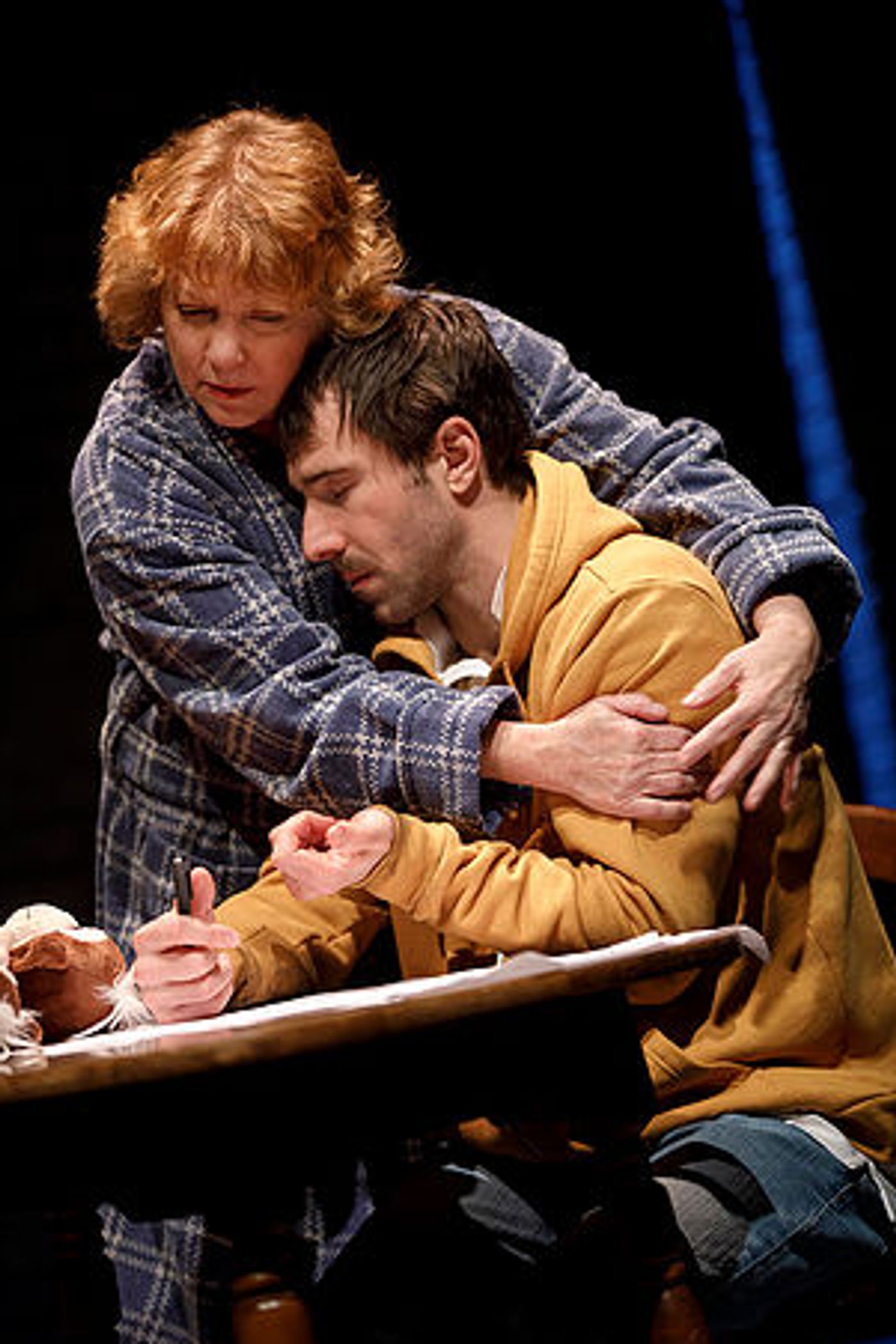 Review:  Anna Chlumsky Paints The Town Red in Greg Pierce's CARDINAL  Image