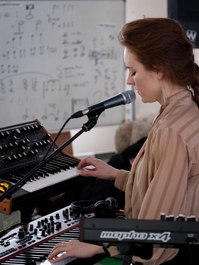 Composer Hannah Peel Photo