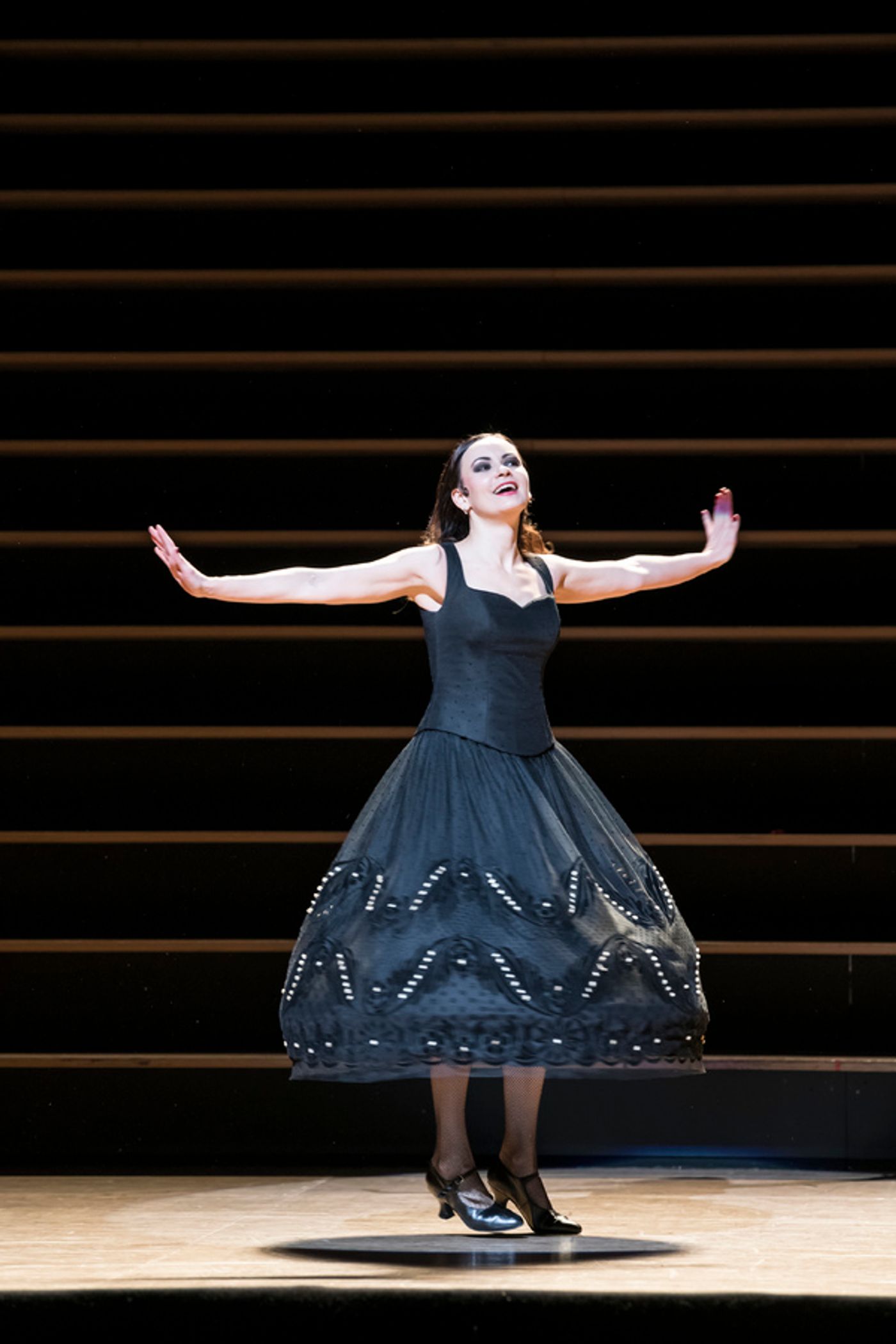 Photo Flash: The Royal Opera House Stages Classic CARMEN  Image