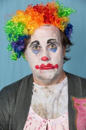 Ned Averill-Snell as Arnold.
@ BroadwayWorld Ned Averill-Snell as Arnold.
Photo