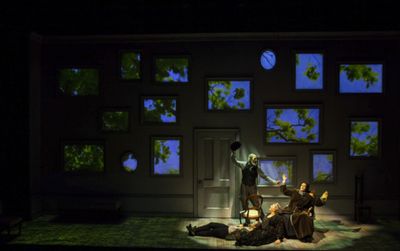 Nigel Reed (Matisse/ Leo Stein), Valerie Leonard (Claribel Cone/ Gertrude Stein), Gra Photo
