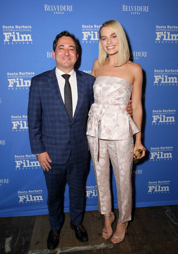 Scott Feinberg and Margot Robbie Photo