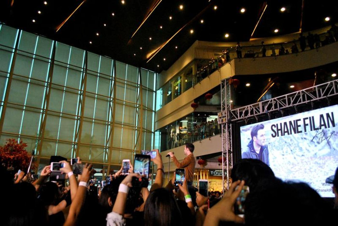 Photos: Westlife's Shane Filan Performs Manila Leg of 2018 Asian Tour  Image