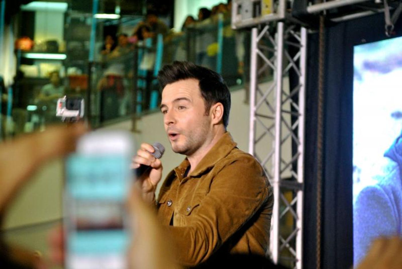 Photos: Westlife's Shane Filan Performs Manila Leg of 2018 Asian Tour  Image