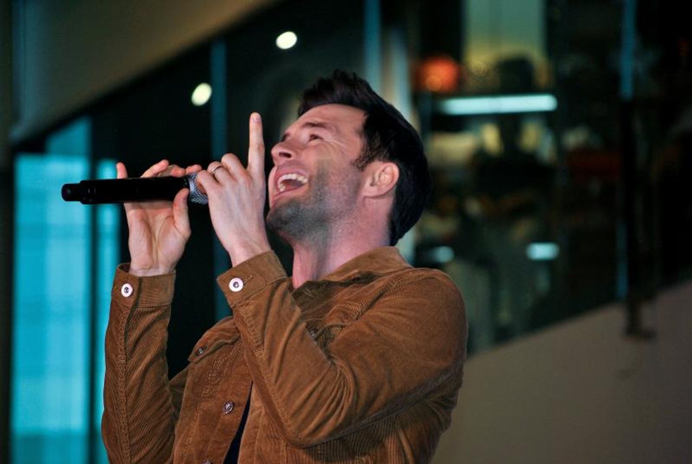 Photos: Westlife's Shane Filan Performs Manila Leg of 2018 Asian Tour  Image