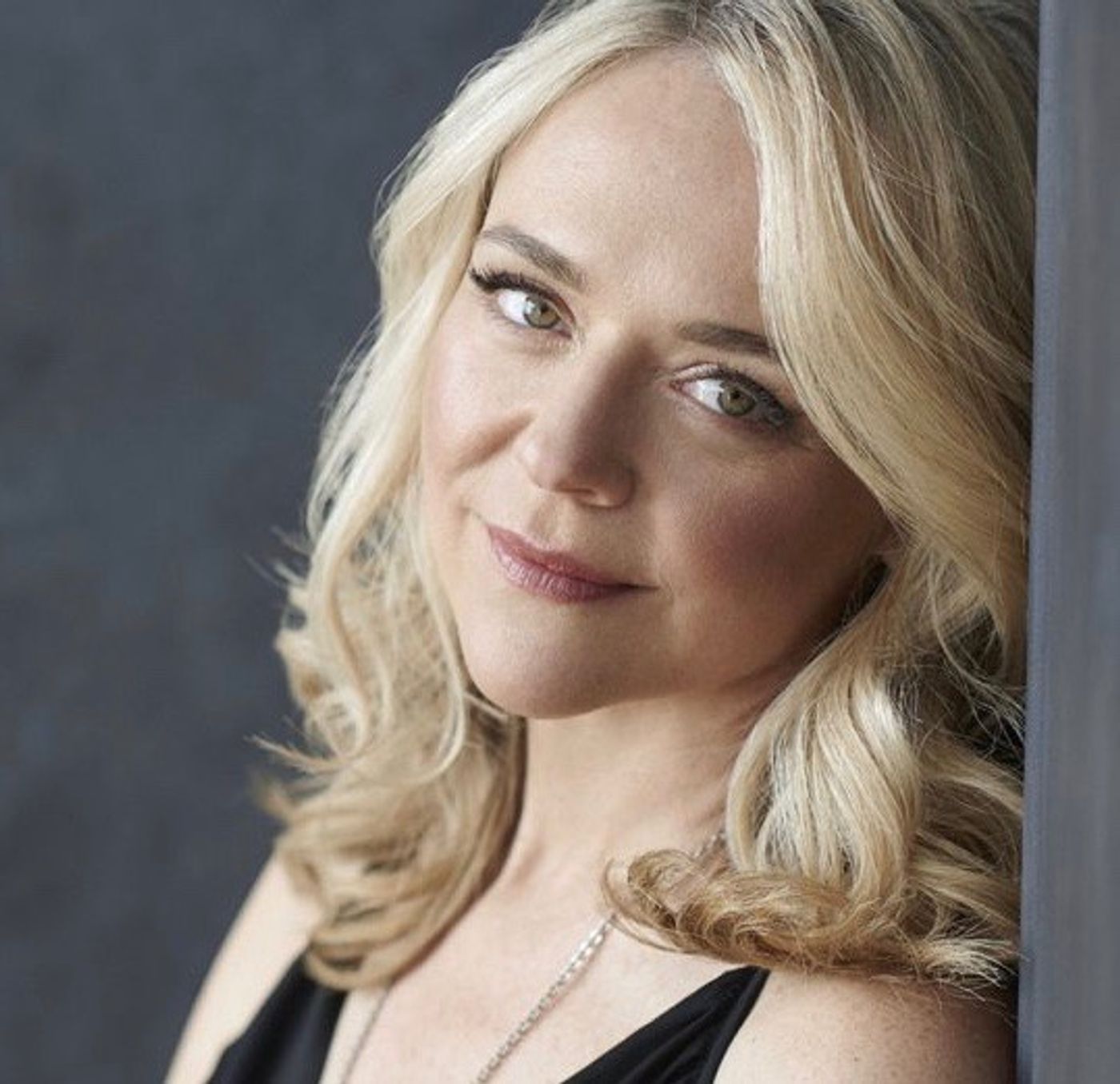 BWW Interviews: RACHEL BAY JONES On Connections, Theater's Impact, and How Art Will Save Us  Image