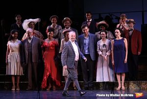 Joel Grey and cast  Photo